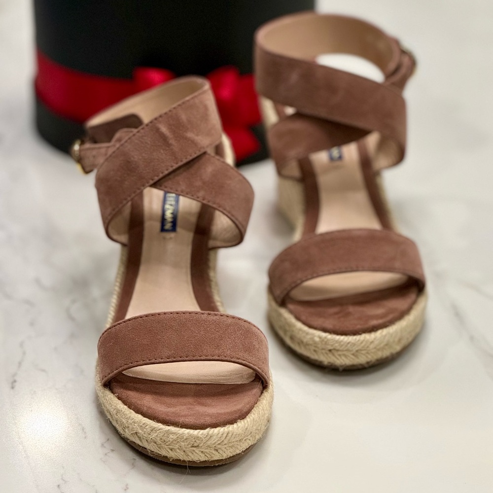 Stuart Weitzman Lexia Wedge Sandals size 7